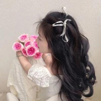 直播间实拍：星二代酒吧消费天价，被批炫富
